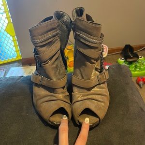 Sparkly Heeled Booties with Chains